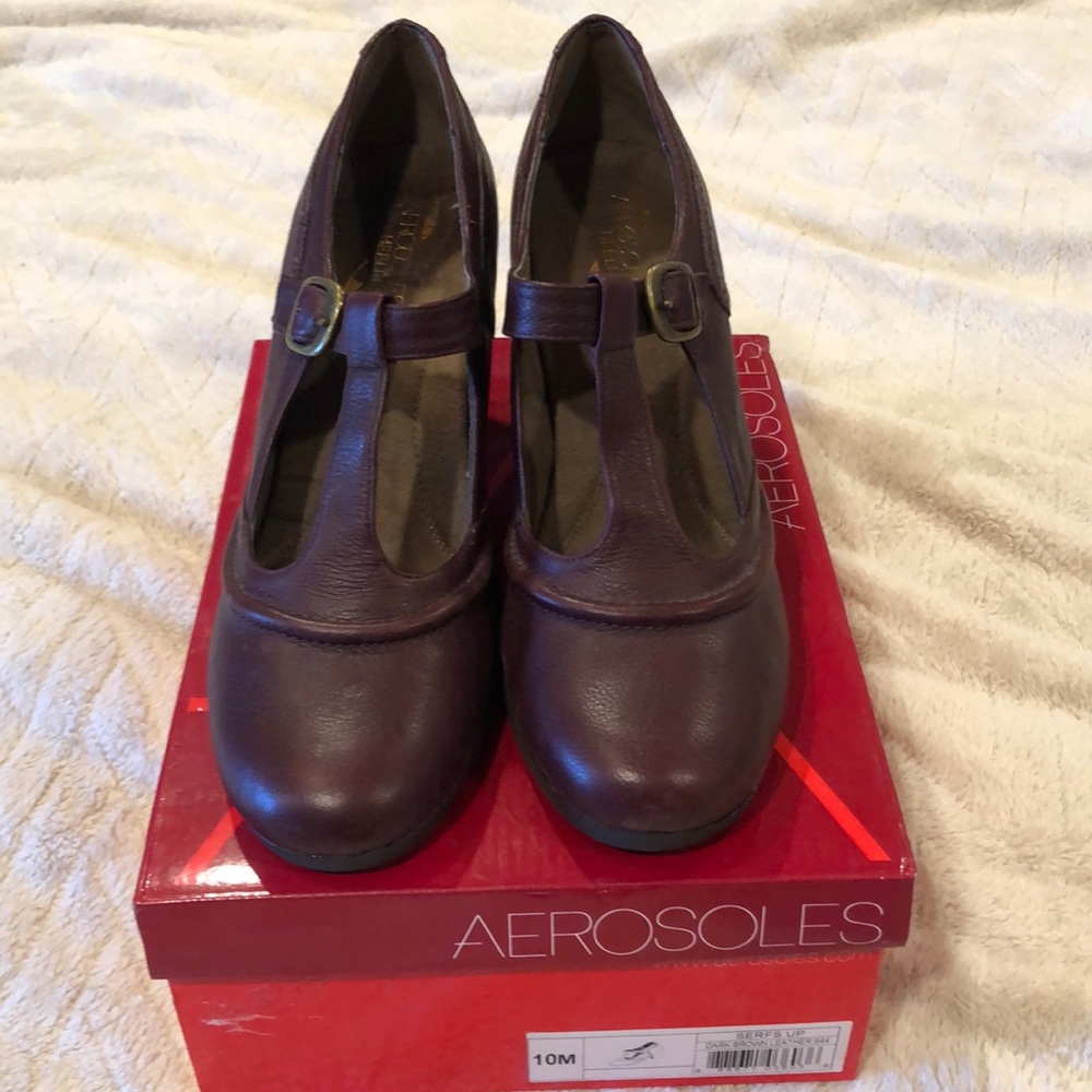 NWOT Aerosoles Heelrest Serfs Up Sz10M